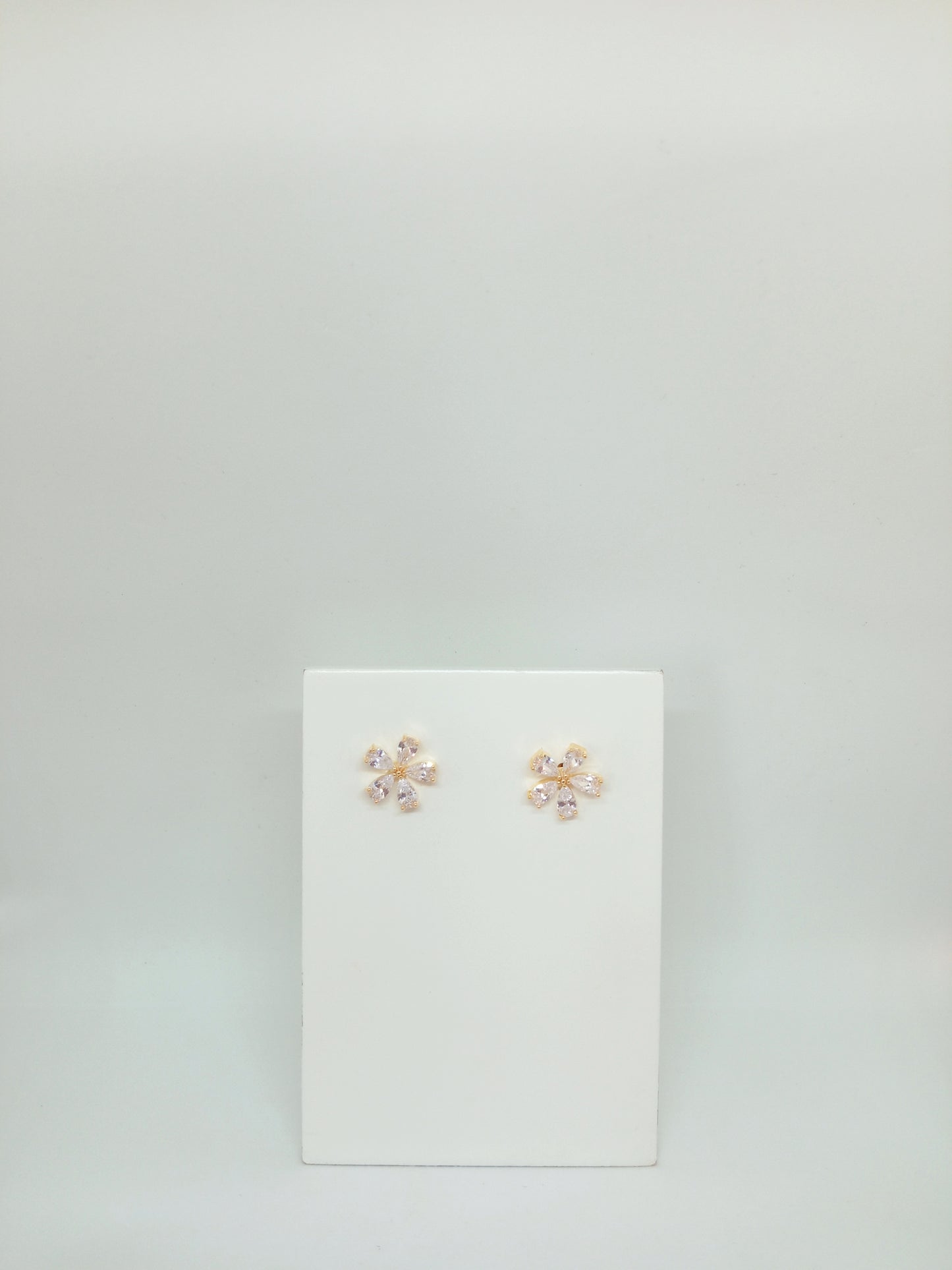 Brinco Flor Zircônia