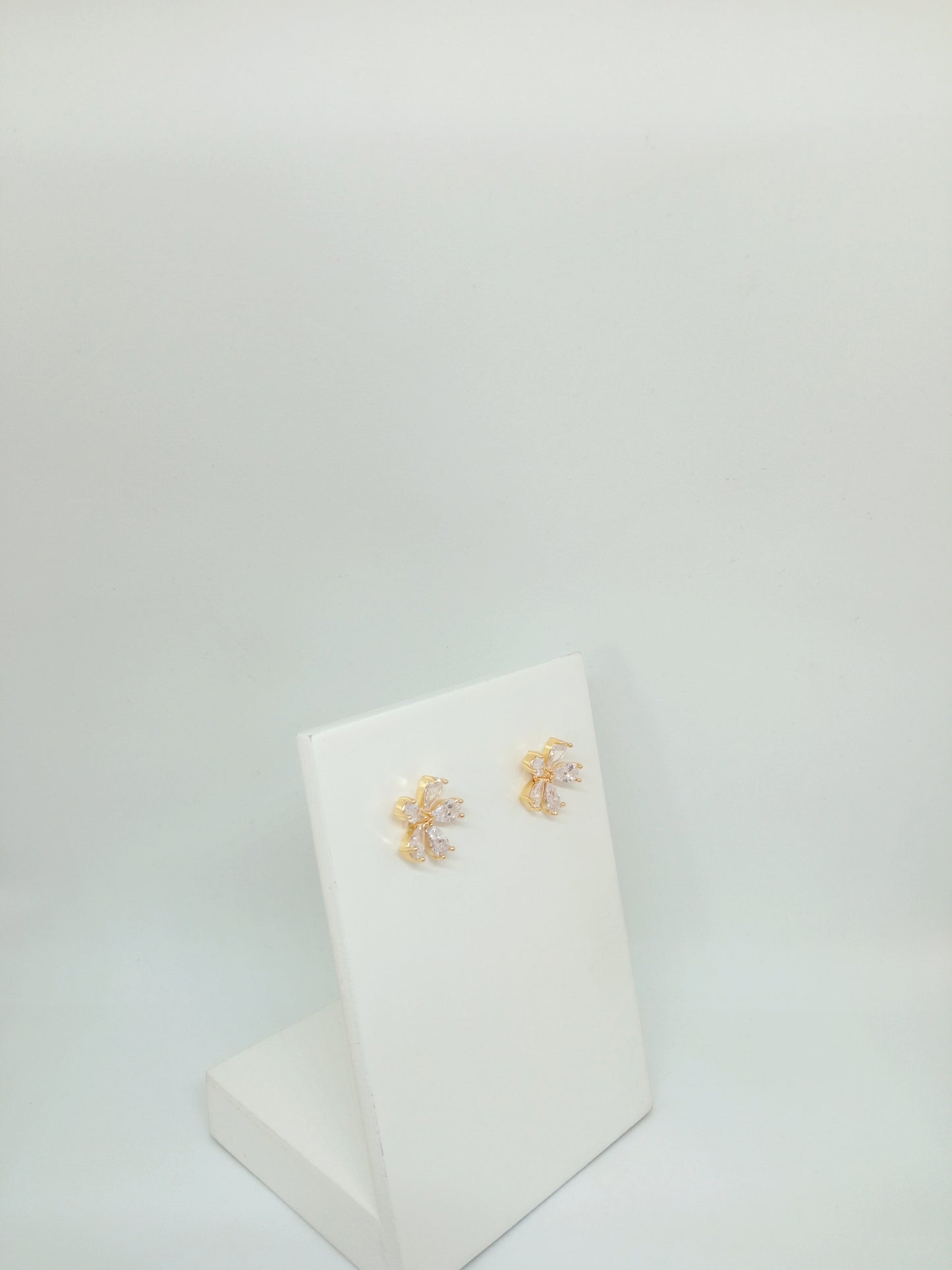Brinco Flor Zircônia