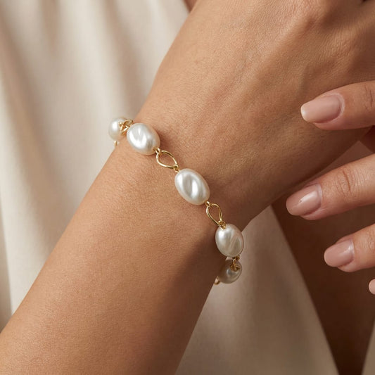 Pulseira Pérolas e Elo Dourado